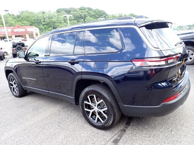 Certified Used 2023 Black Jeep Limited image 3