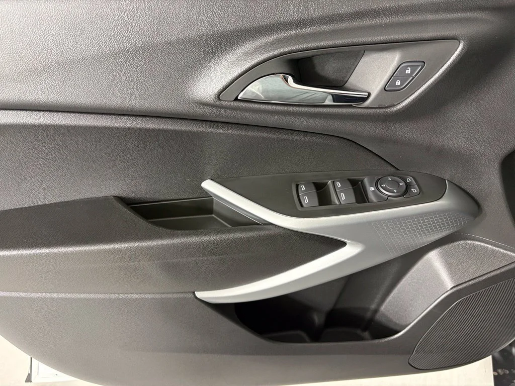 2026 Chevrolet Trax RS - Photo 22