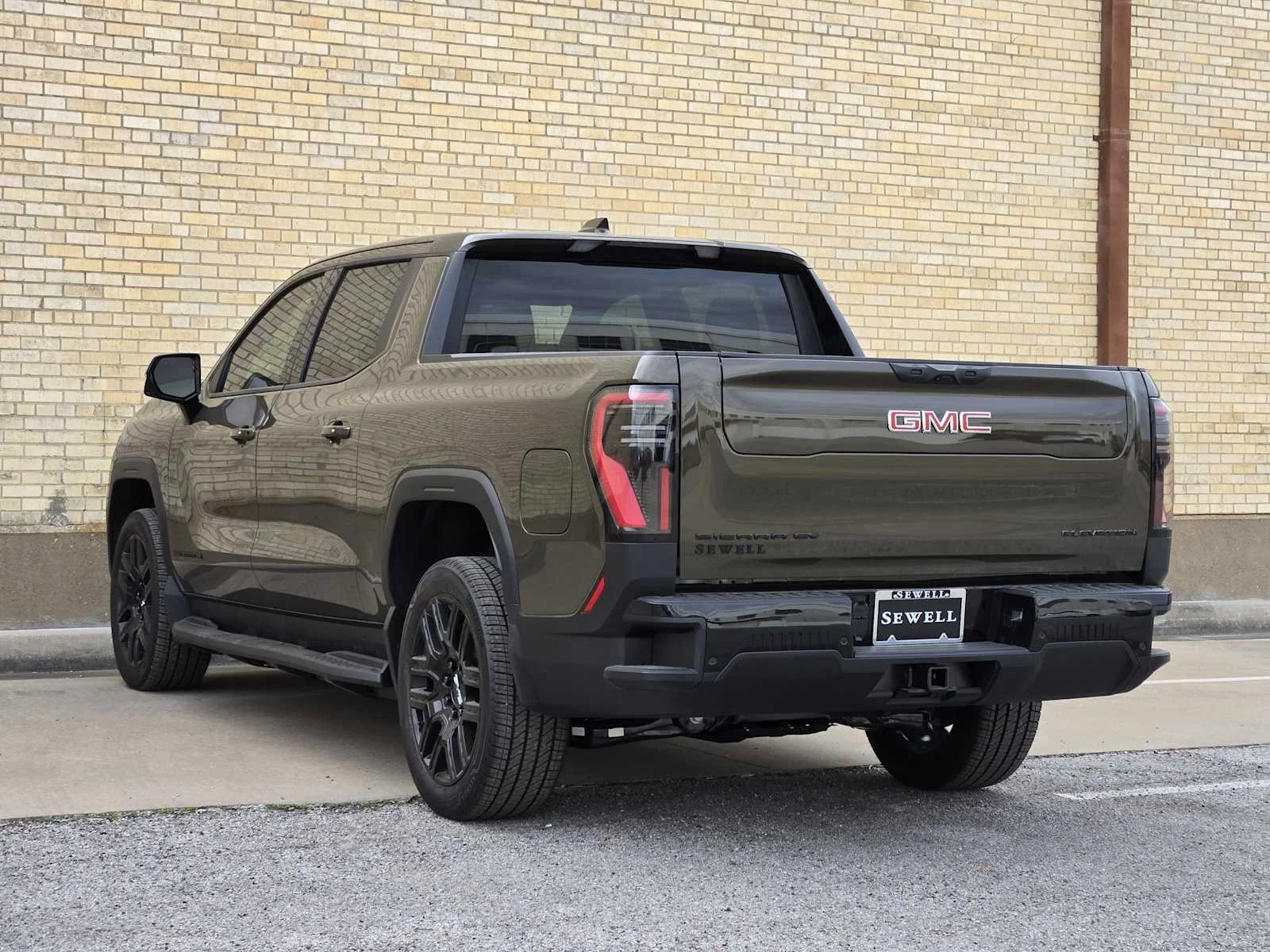 2026 GMC Sierra EV Elevation - Photo 3