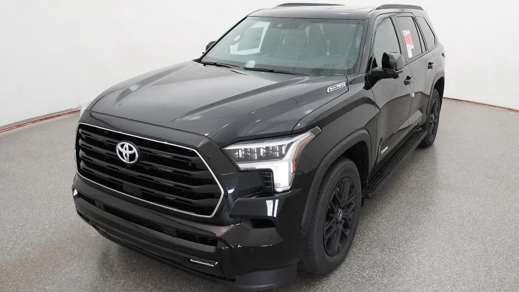 New 2026 Midnight Black Metallic Toyota Limited image 28