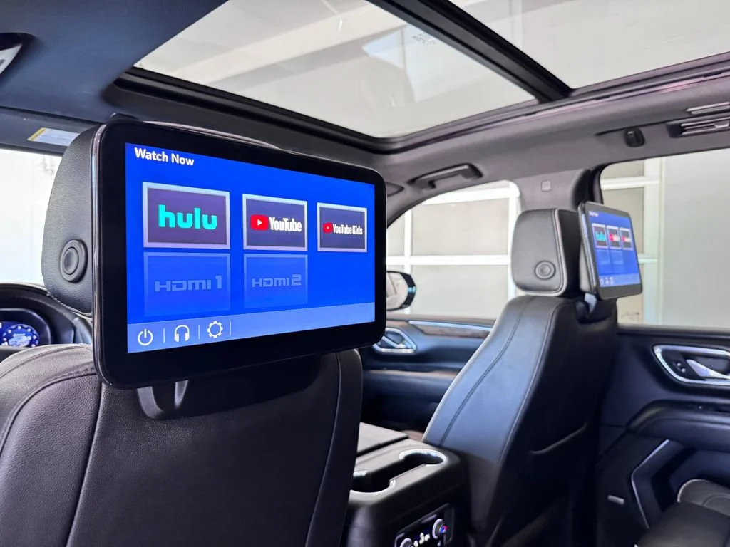 2023 Chevrolet Suburban Premier - Photo 33