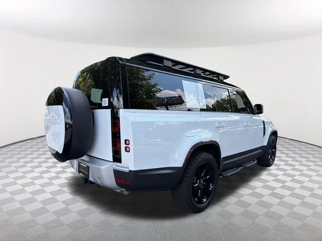 Used 2025 White Land Rover 130 P300 S image 5