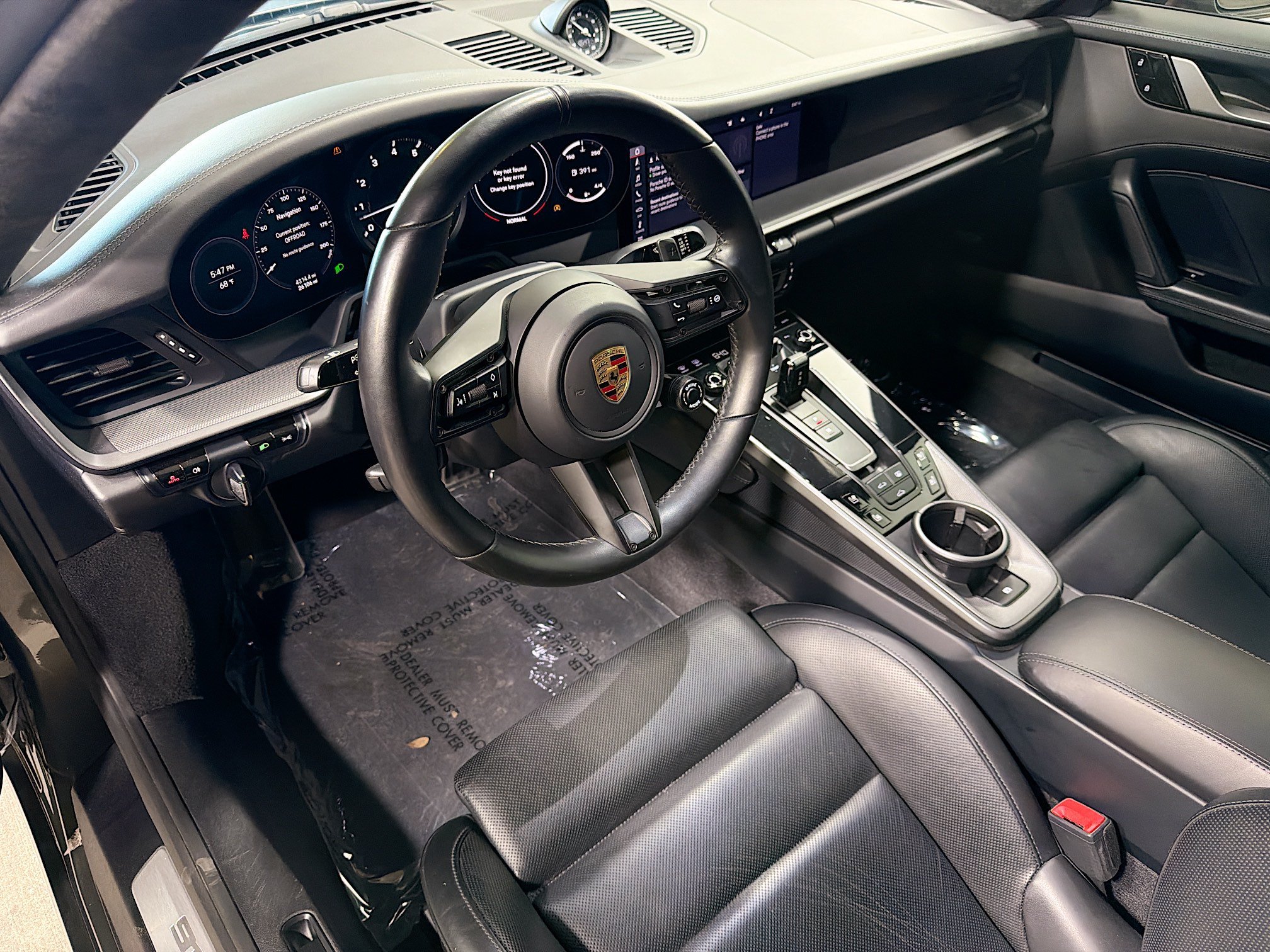 Certified Used 2020 Green Porsche Carrera 4S image 4