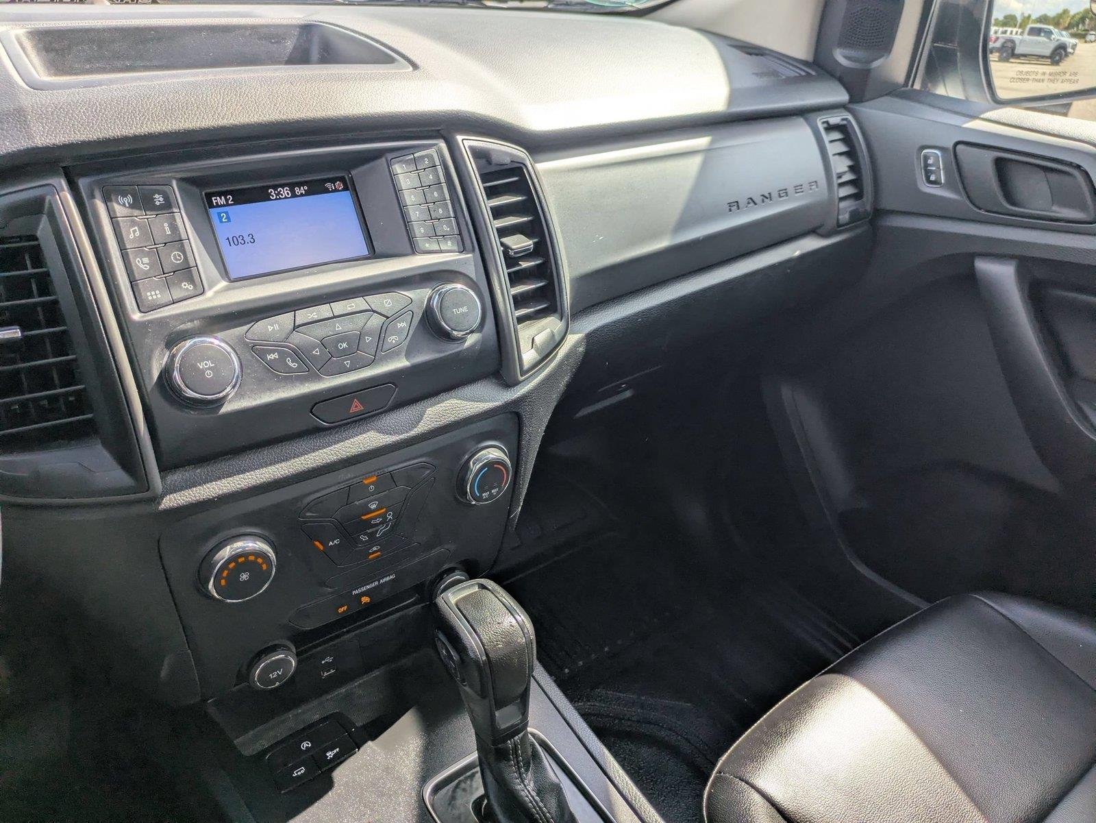 Used 2019  Ford XL image 16