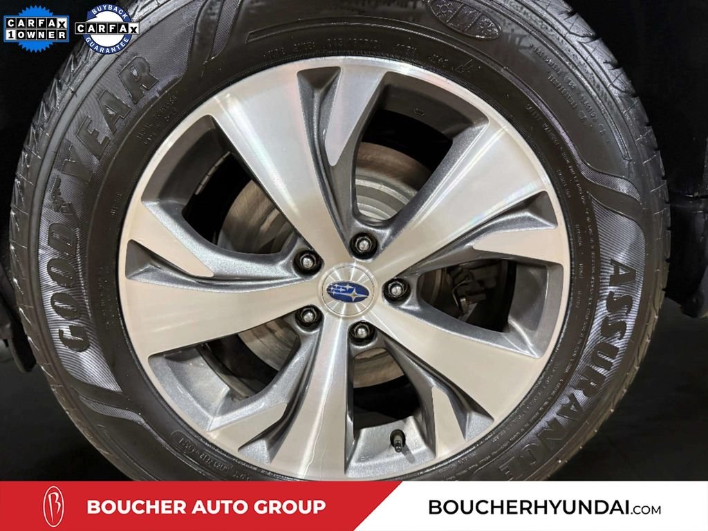 Used 2022 Ice Silver Metallic Subaru Premium image 32