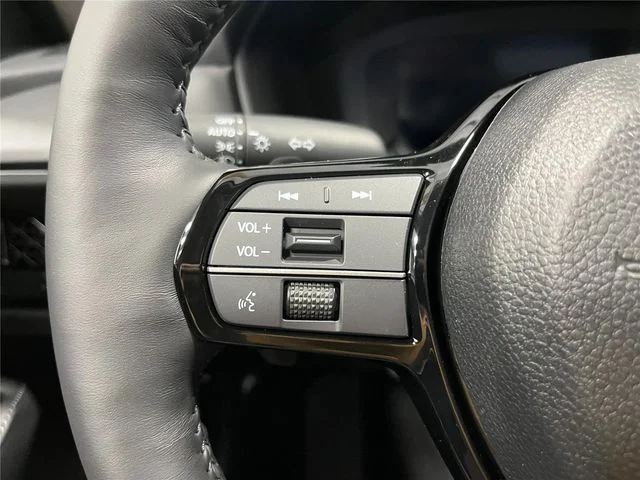 New 2026 Urban Gray Pearl Honda Touring image 22