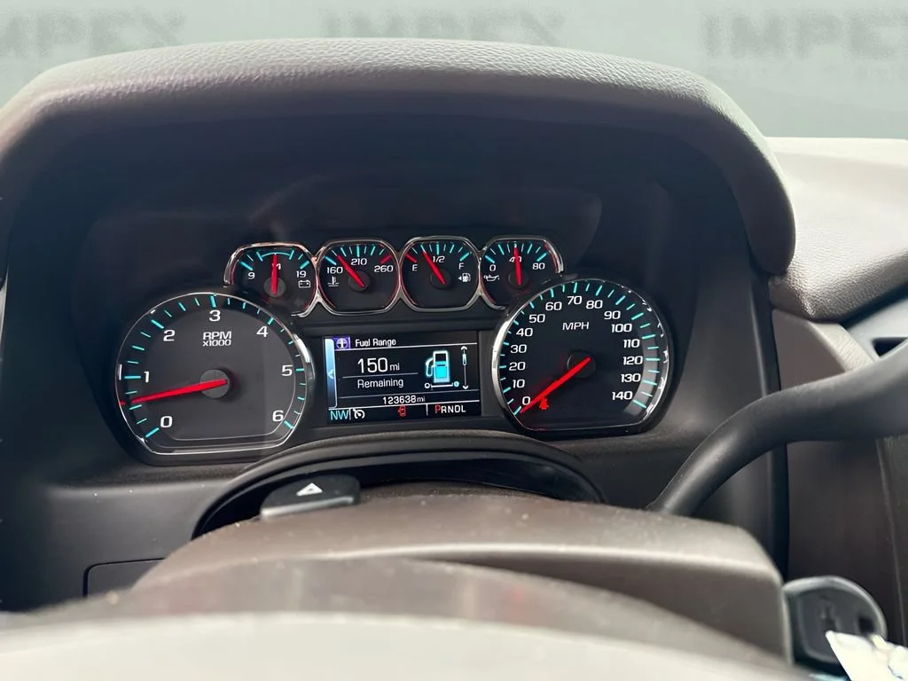 Used 2019 SATIN STEEL METALLIC Chevrolet LT image 14
