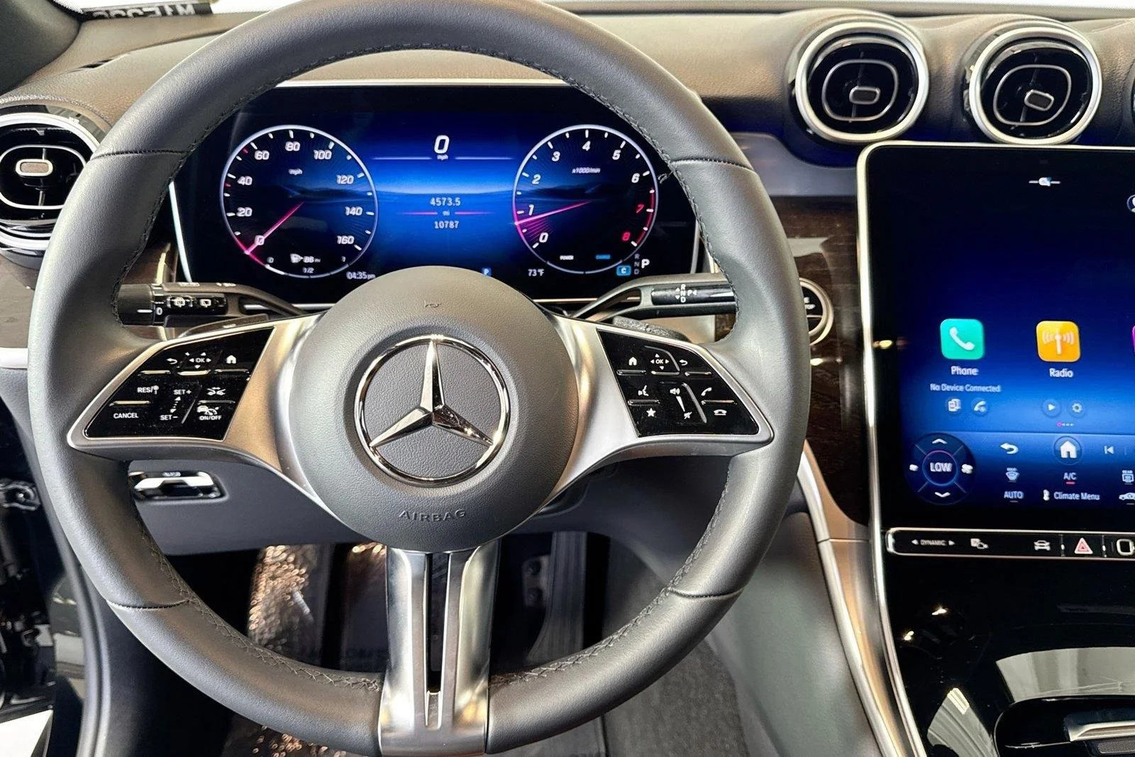 Used 2025 Black Mercedes-Benz GLC 300 image 11
