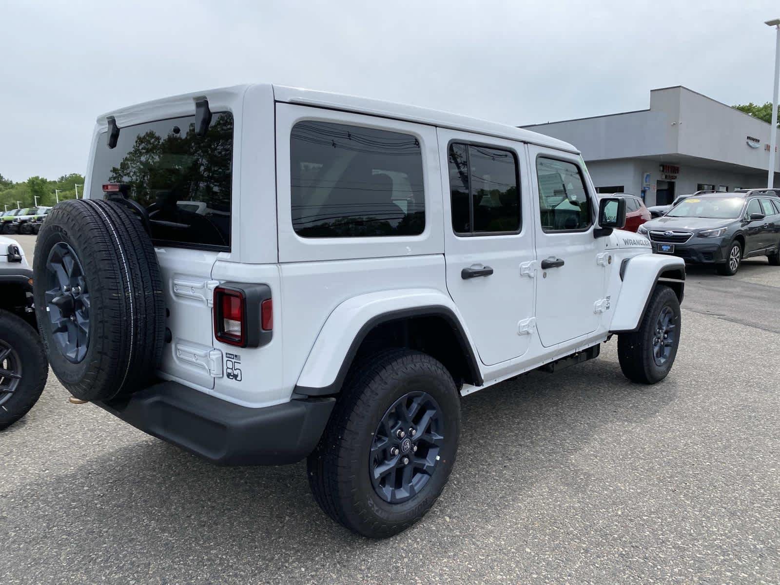 New 2026 Bright White Clear-Coat Exterior Paint Jeep 85th Anniversary image 3
