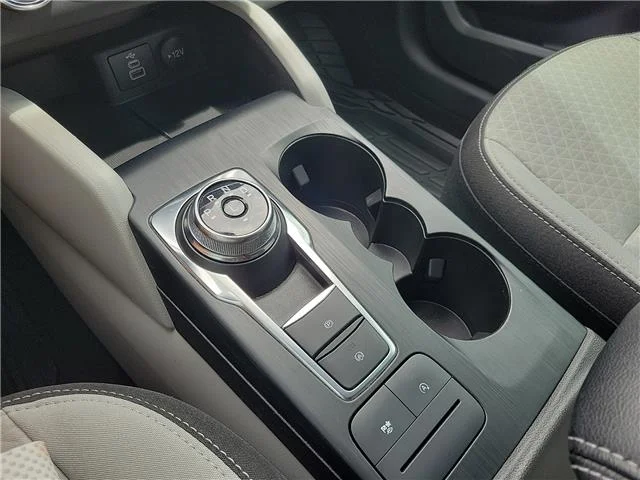 Used 2025 Agate Black Metallic Ford Active All-Wheel Drive image 18