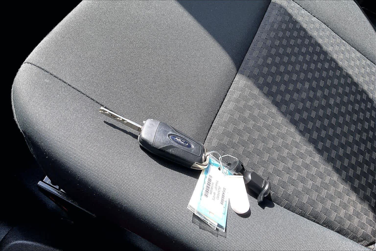 Used 2025 Oxford White Ford  image 13