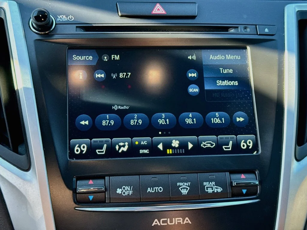 Used 2018 Red Acura 3.5L V6 image 17