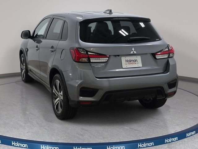 Used 2024 Gray Mitsubishi 2.0 ES image 7
