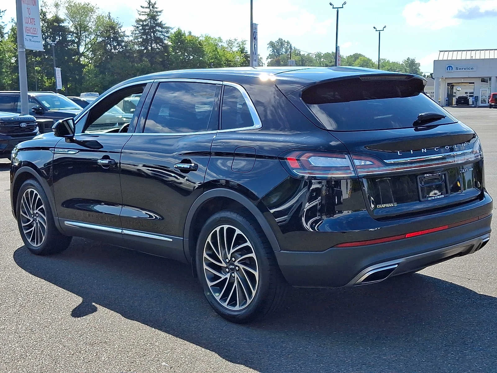 Used 2019 Black Lincoln Reserve image 4
