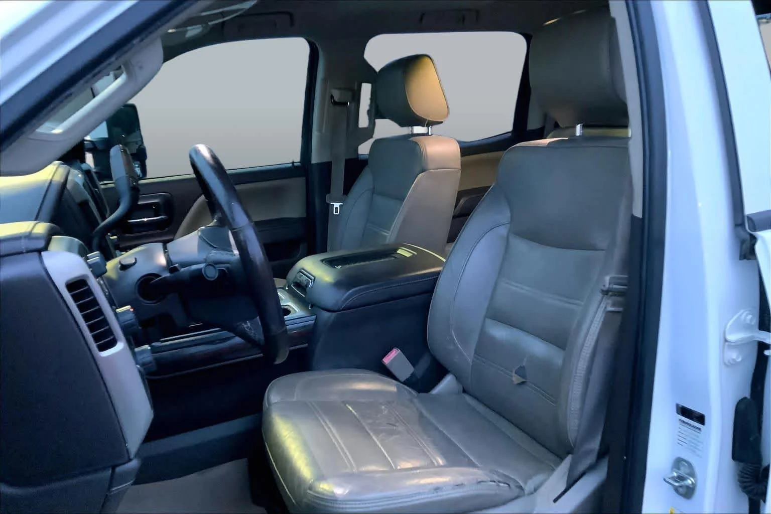 Used 2016 Summit White GMC Denali image 7