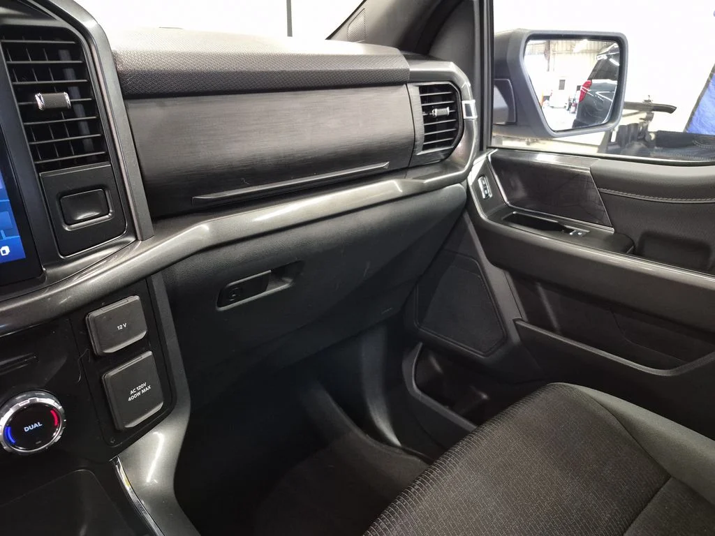 Certified Used 2023 Avalanche Ford XLT image 23