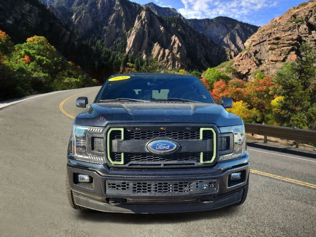 Used 2020 Black Ford Lariat image 6