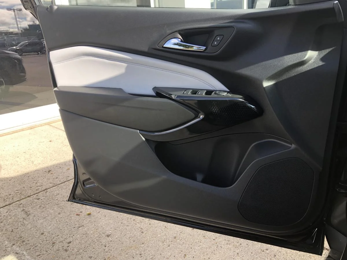 New 2026 Black Chevrolet Fwd 4dr Lt image 18