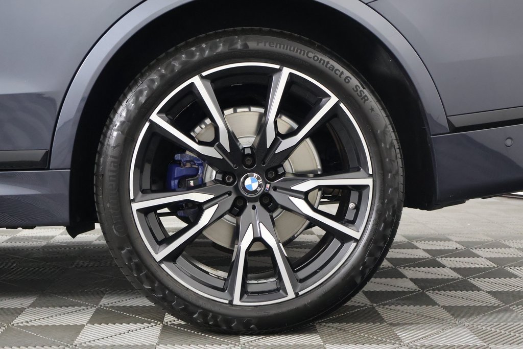 Certified Used 2022 Arctic Grey Metallic BMW xDrive40i image 17
