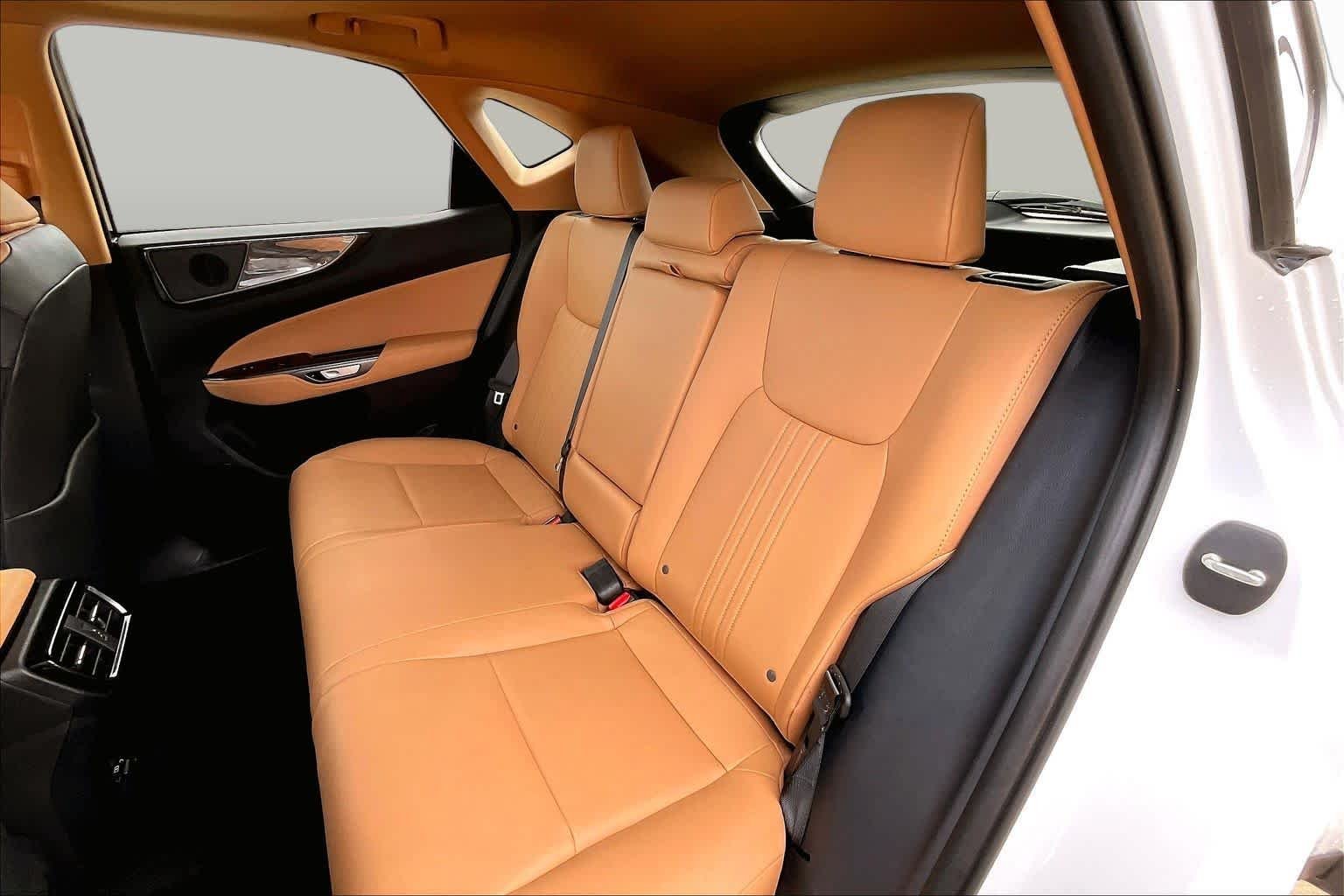 Used 2026 Ultra White Lexus Premium image 21