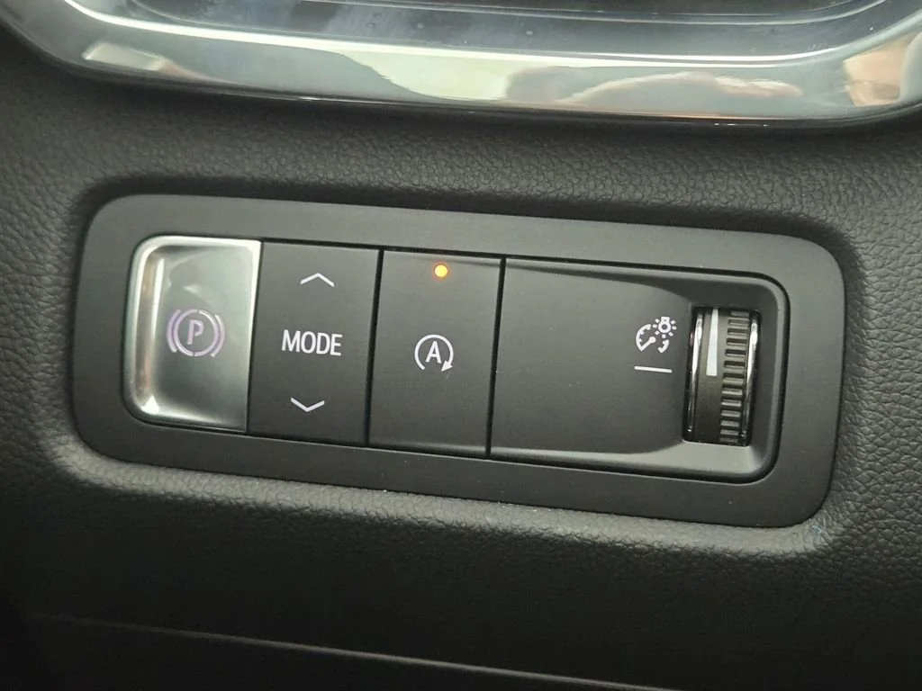 2026 GMC Acadia Elevation - Photo 29