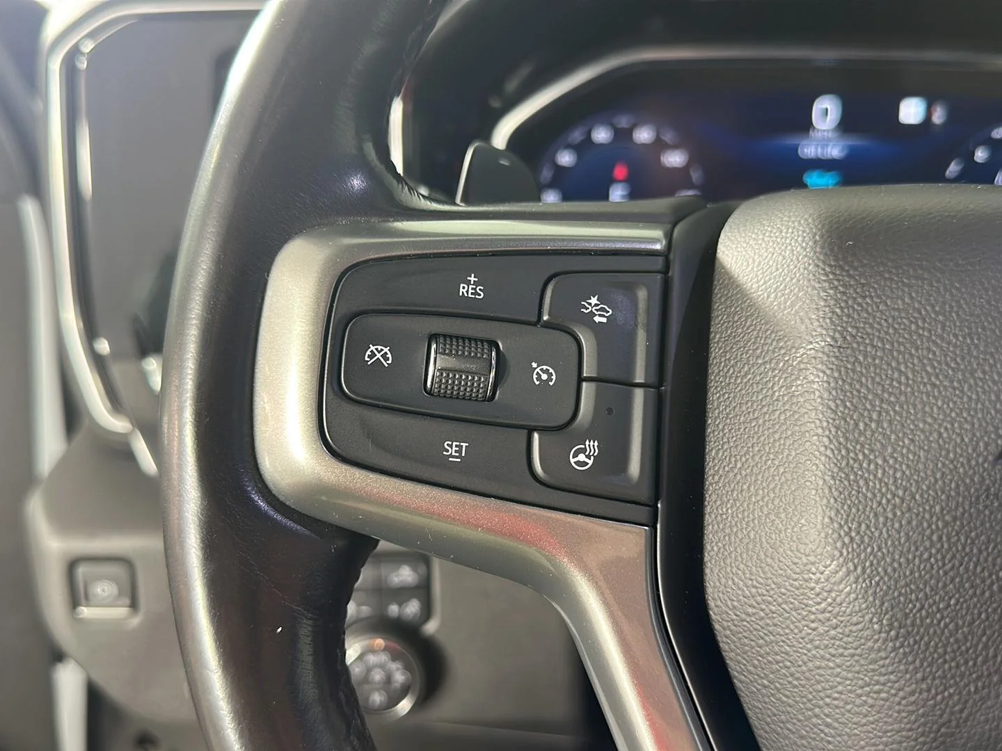 Used 2022 Summit White Chevrolet LT Trail Boss image 11
