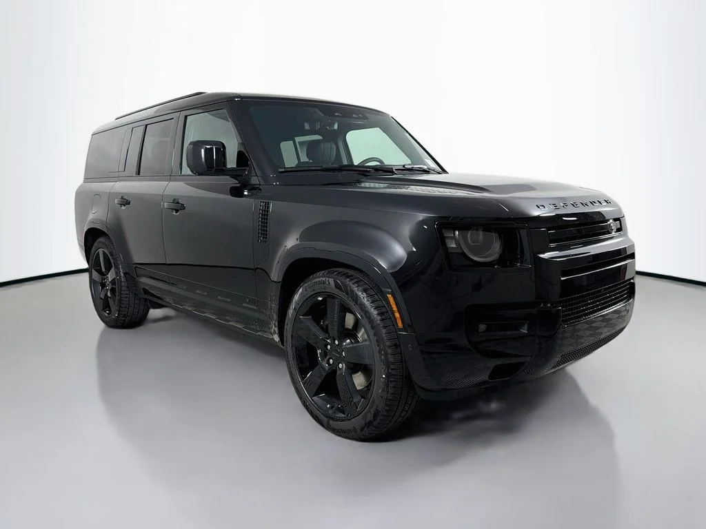 New 2026 Santorini Black Land Rover V8 image 3