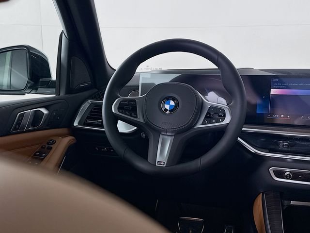 New 2026 Alpine White BMW xDrive40i image 11