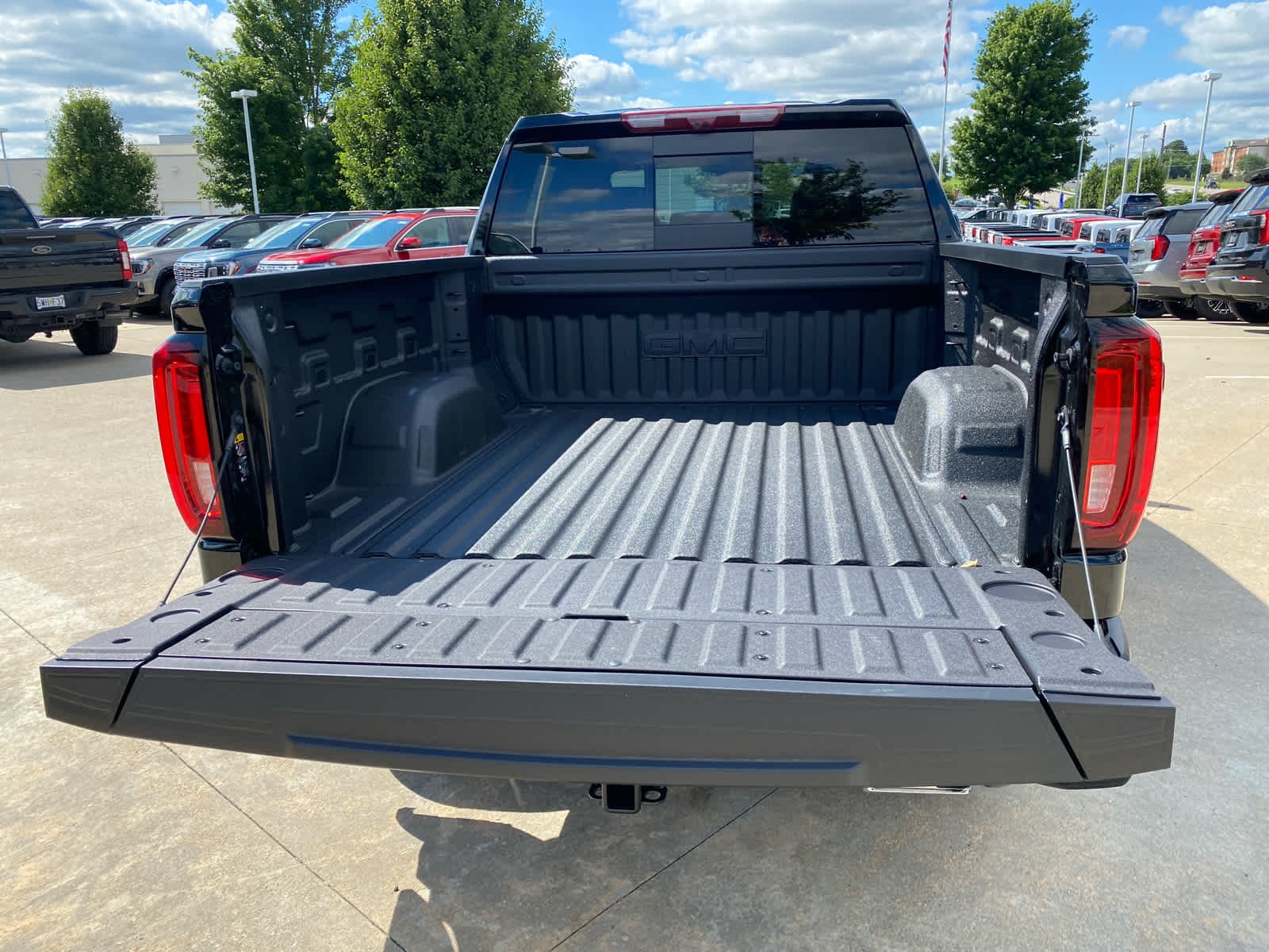 2026 GMC Sierra 1500 Denali - Photo 28