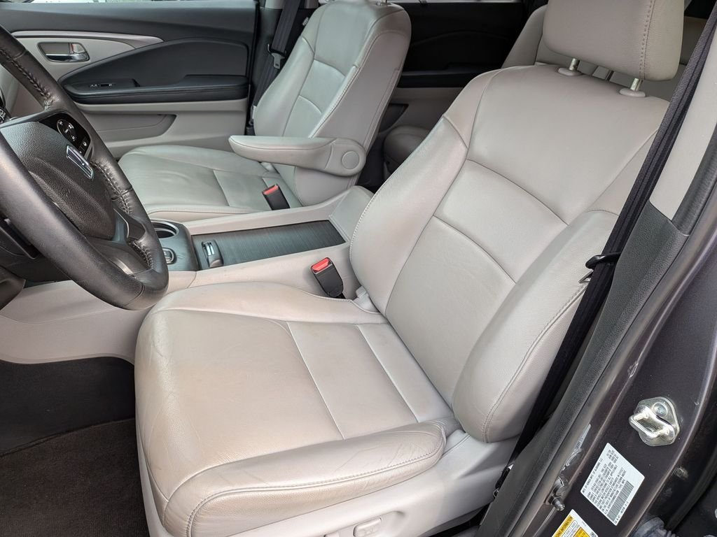 Used 2021 Gray Honda EX-L image 11
