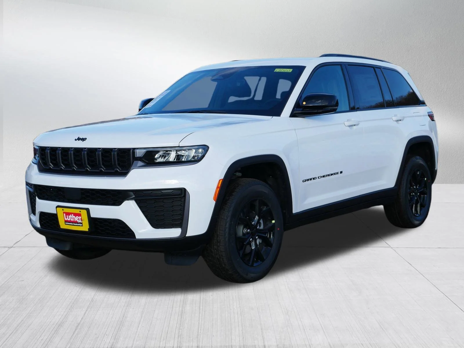New 2026 Bright White Clearcoat Jeep Laredo Altitude image 11