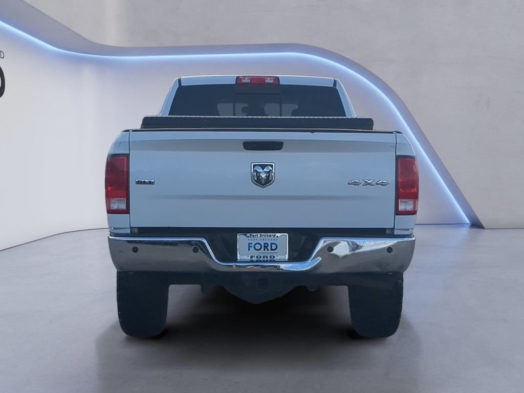Used 2016 Bright White Clearcoat Ram SLT image 6