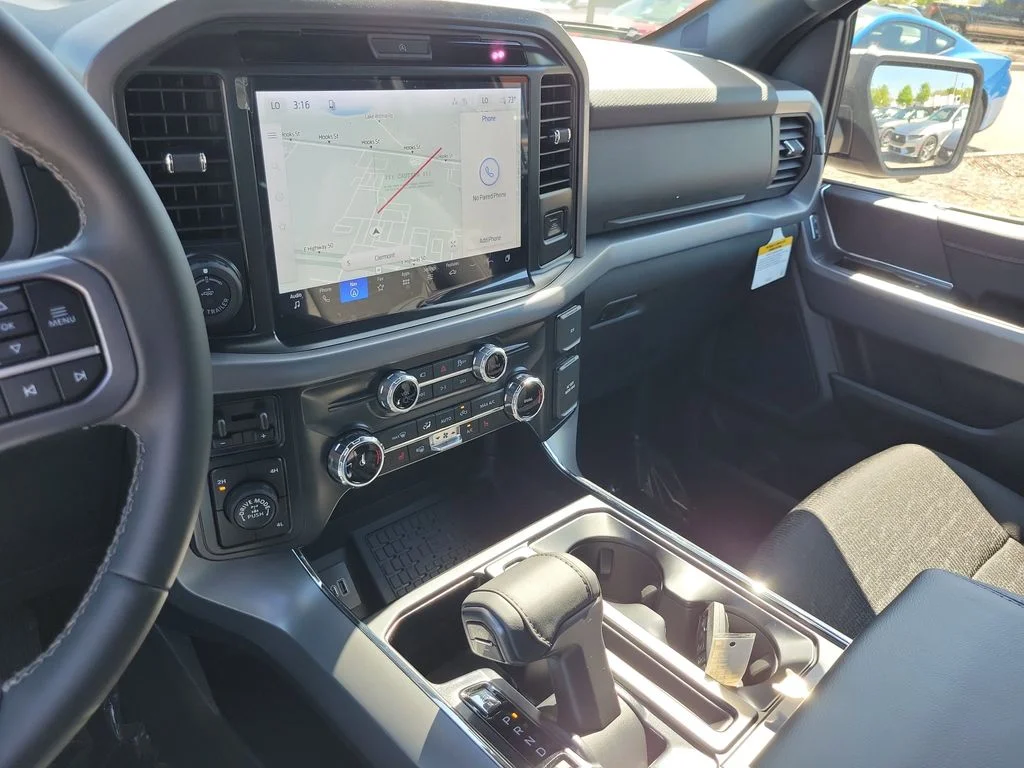 New 2026 Carbonized Gray Metallic Ford XLT image 22