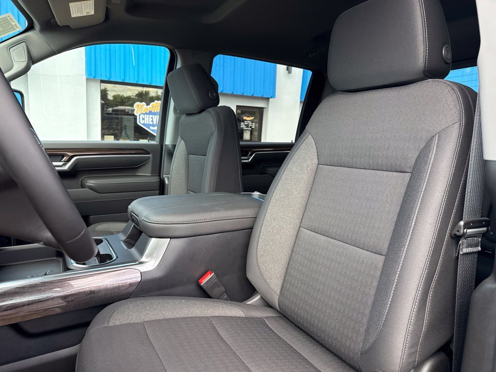 New 2026 Lakeshore Blue Metallic Chevrolet LT image 32