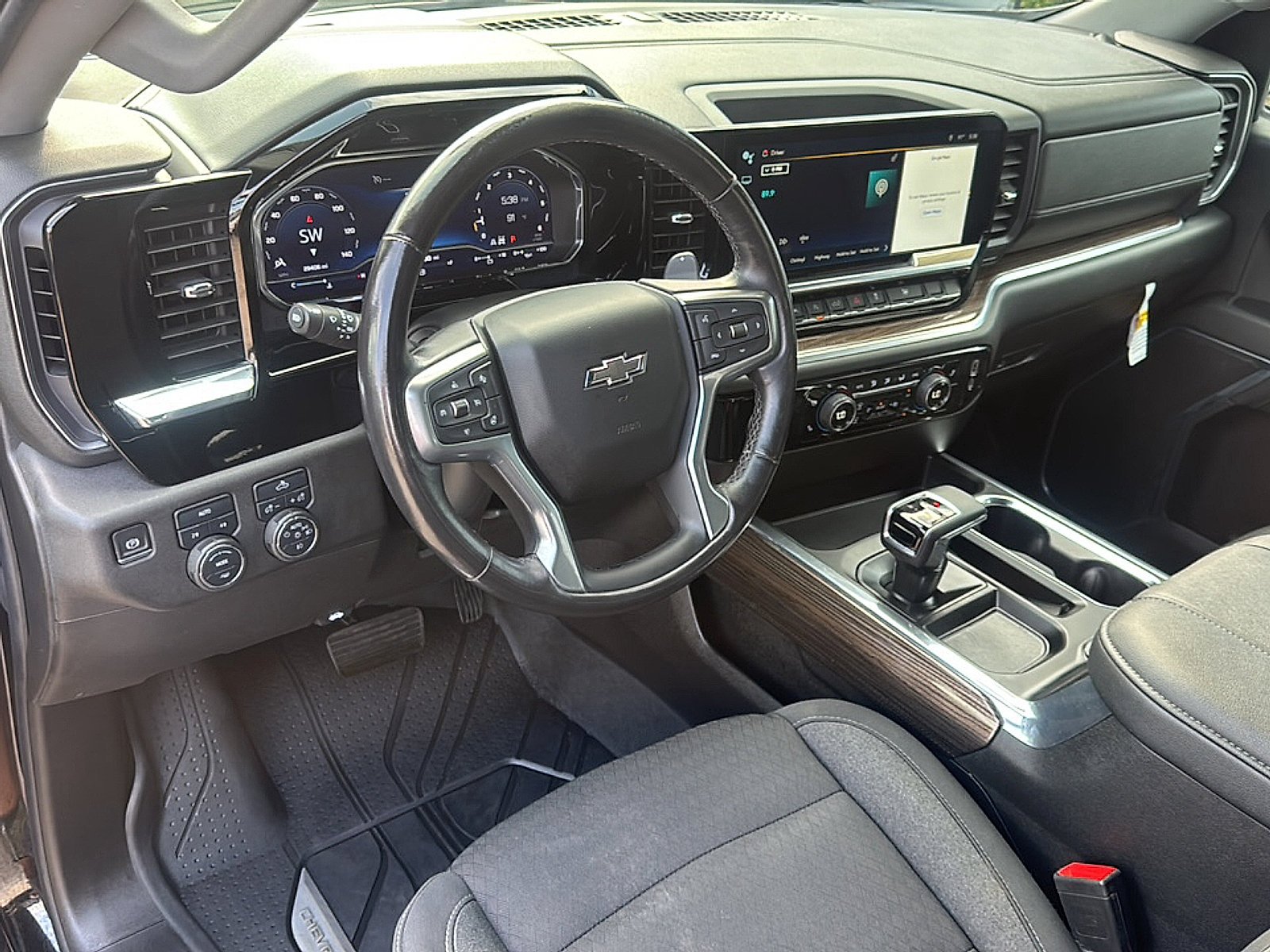 2023 Chevrolet Silverado 1500 RST - Photo 10