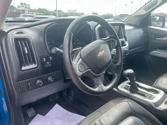 Used 2021 Blue Chevrolet ZR2 image 13
