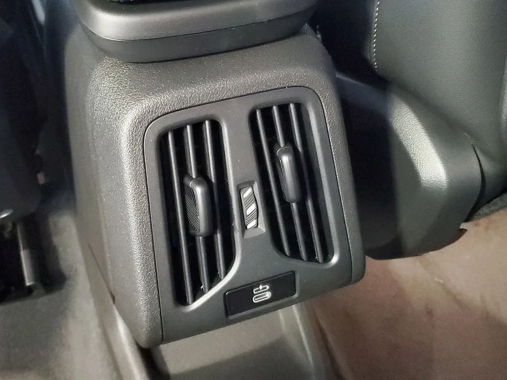 Used 2026 Blue BMW xDrive28i image 12