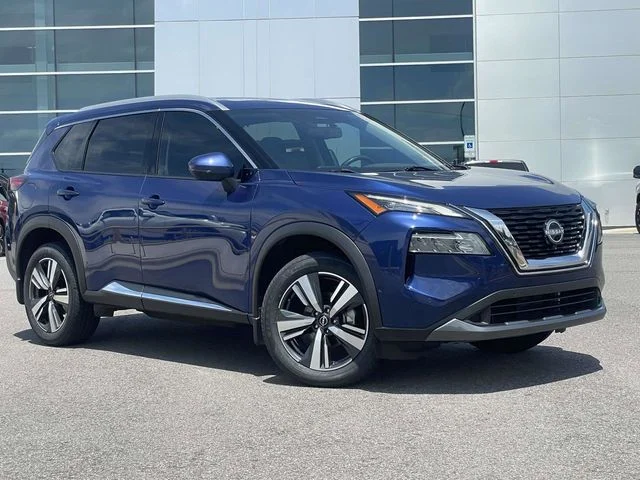 2023 Nissan Rogue SL FWD's photo