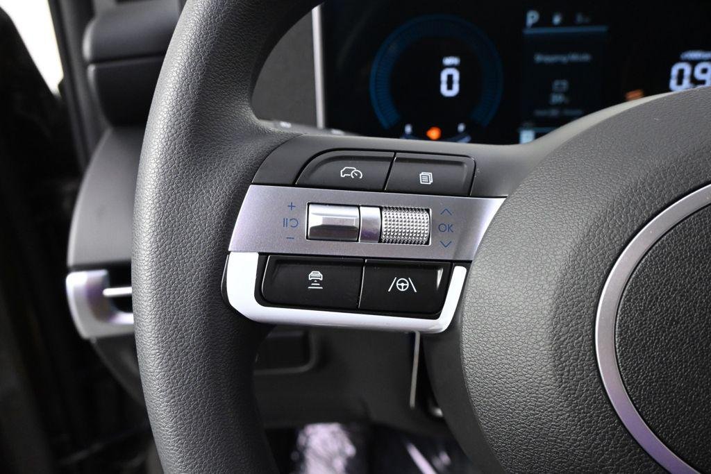 New 2026 Green Hyundai SEL AWD image 32