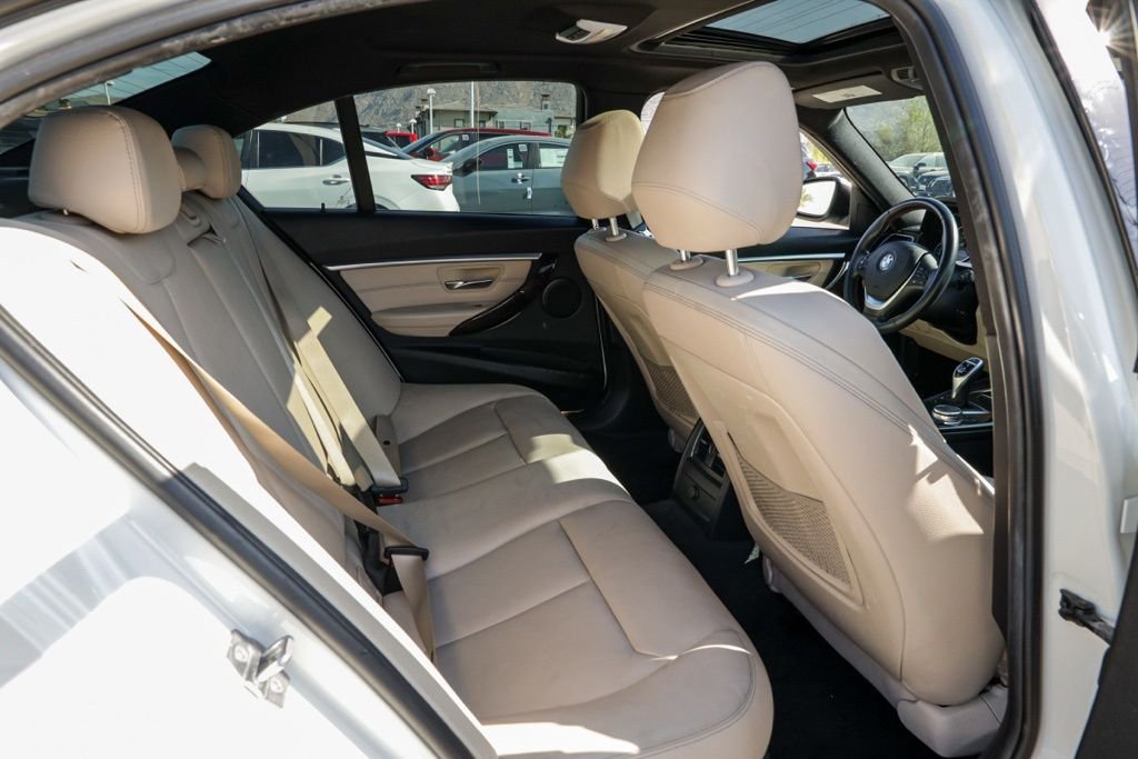 Used 2016 White BMW 328i image 21