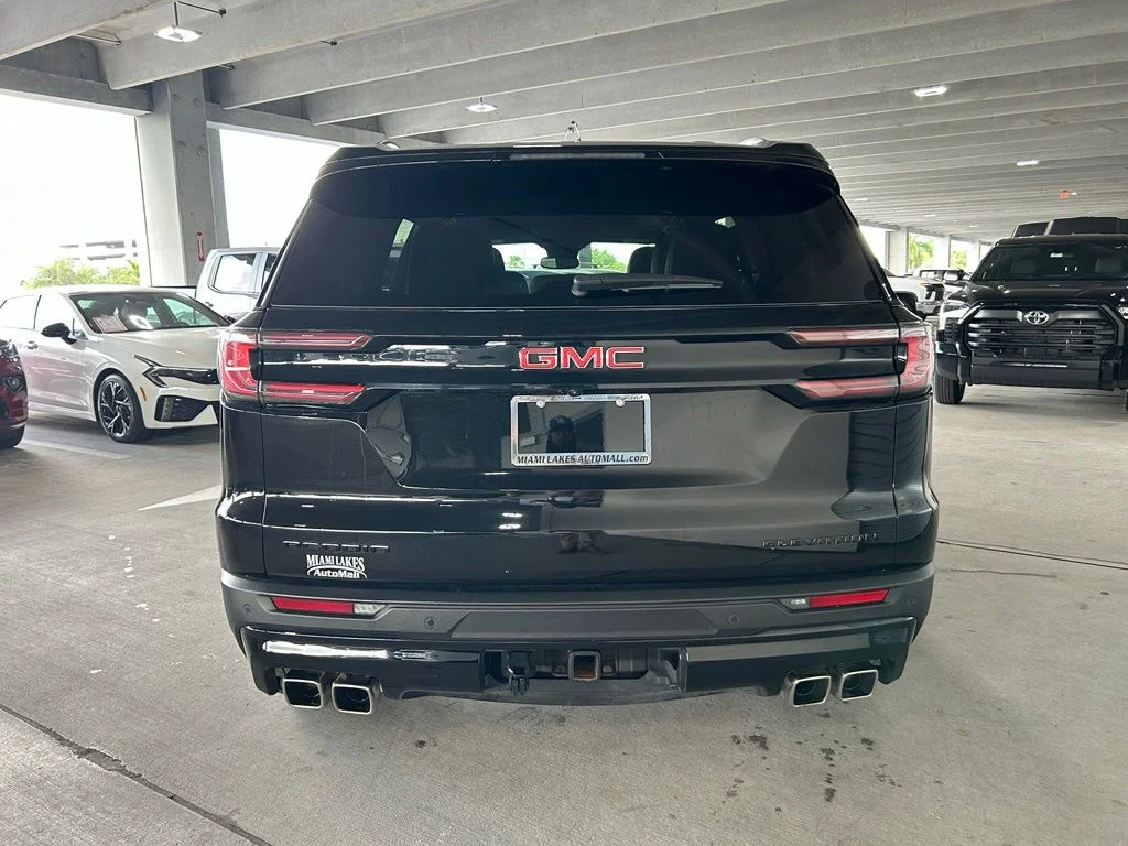 Used 2024 Ebony Twilight Metallic GMC Elevation image 4