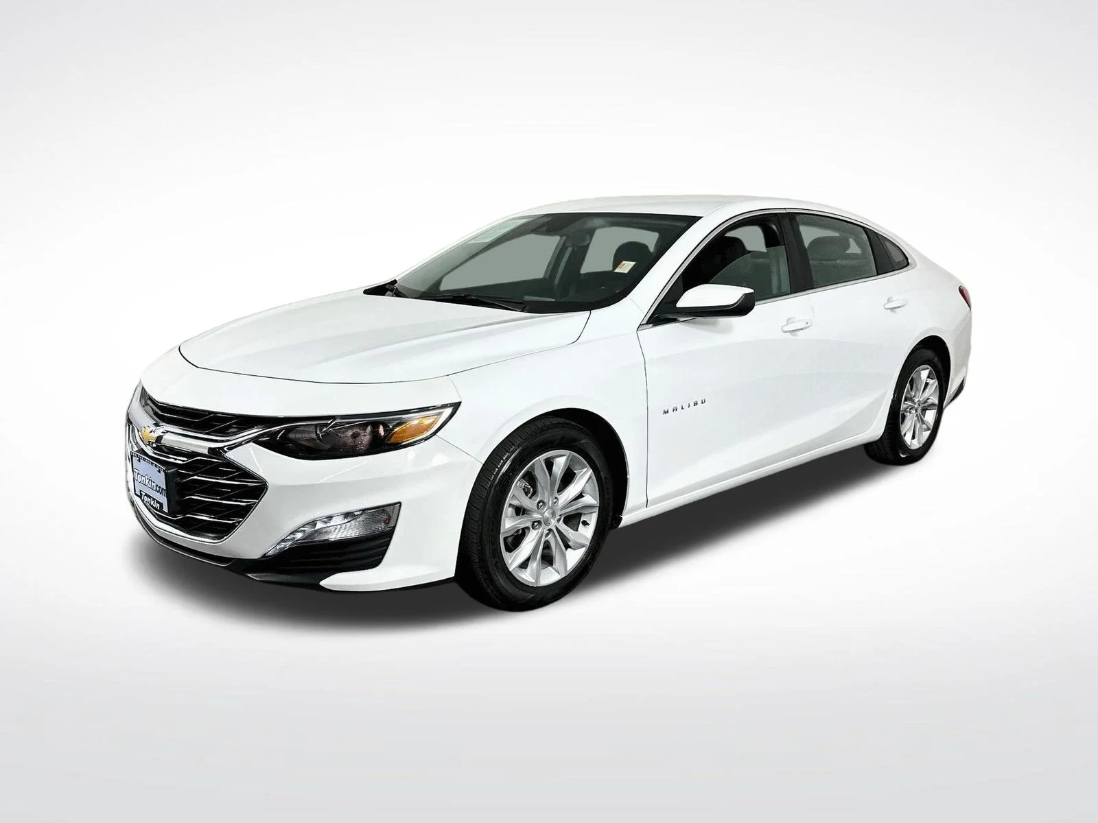 Used 2023 Summit White Chevrolet LT image 4