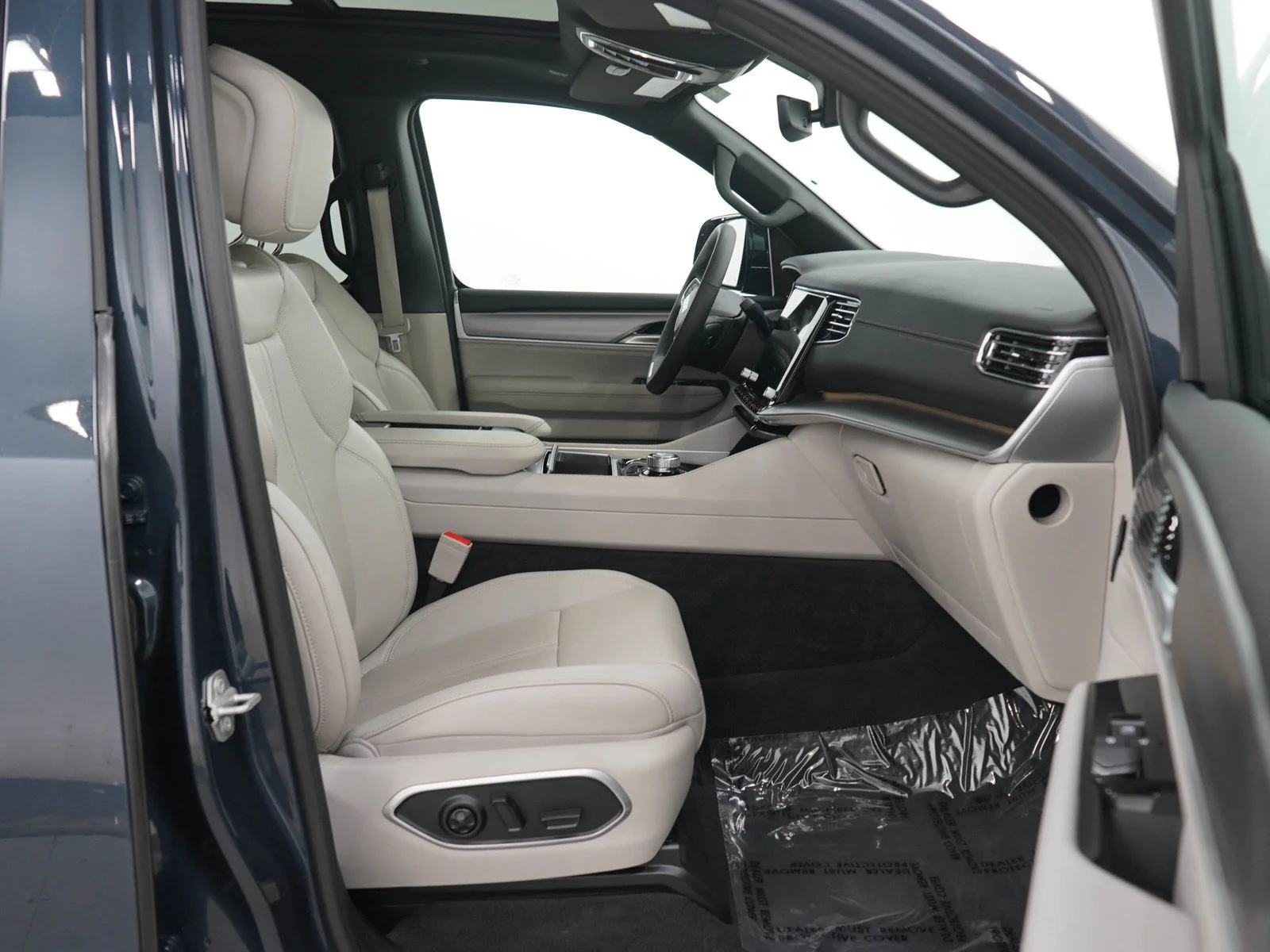 Used 2025 River Rock Jeep  image 11