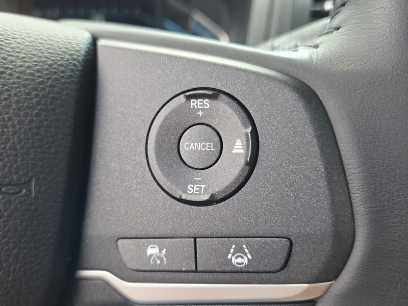 Used 2024 Modern Steel Metallic Honda EX-L image 29