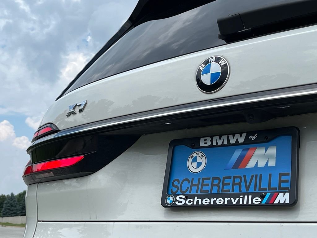 Certified Used 2024 Alpine White BMW M60i image 15