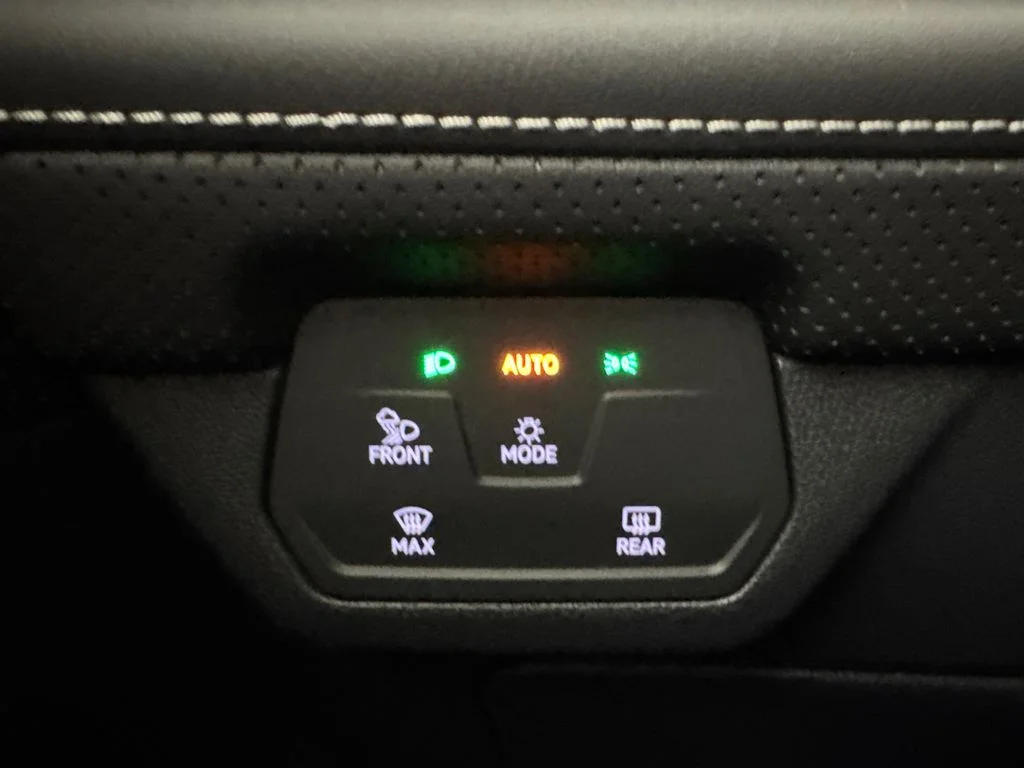 New 2026 Gray Volkswagen 2.0T SE w/Technology image 27