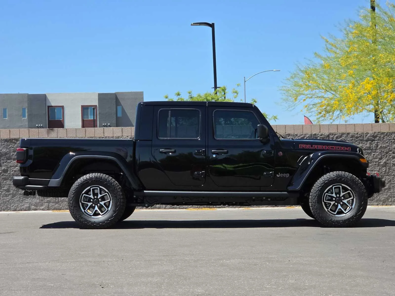 New 2026 Black Clearcoat Jeep Rubicon X image 10