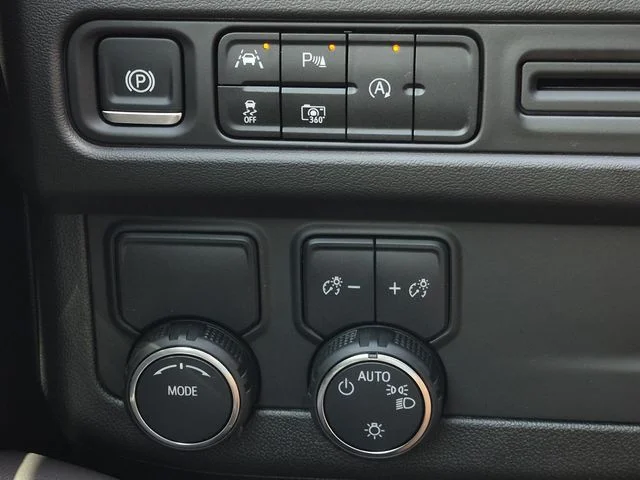 Used 2024 Sterling Gray Metallic Chevrolet LT image 36