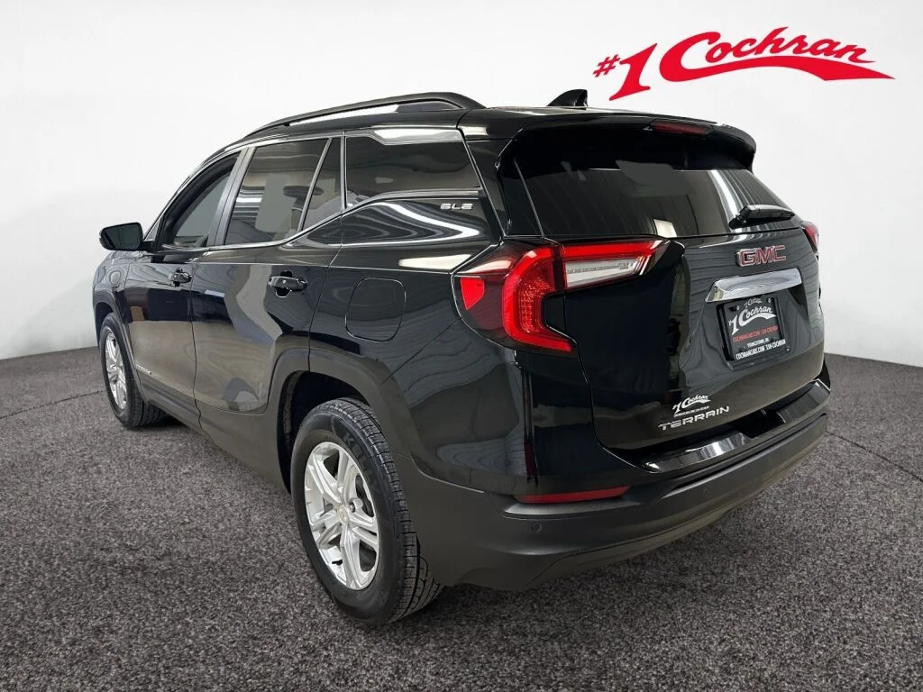 2023 GMC Terrain SLE - Photo 21