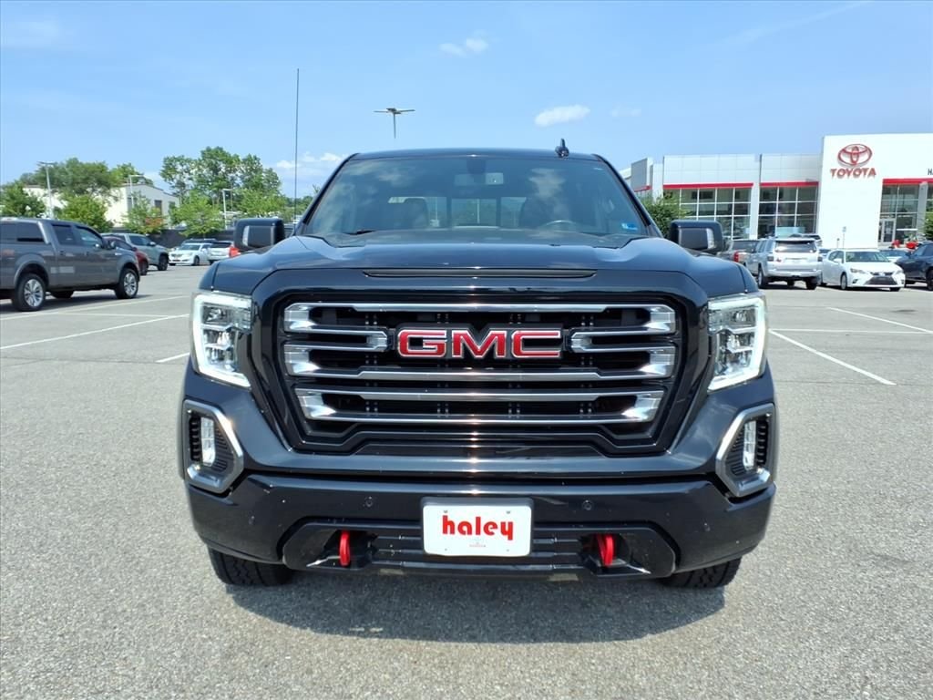 Used 2021 Black GMC AT4 image 10